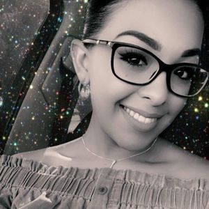 Meet your Posher, Mel